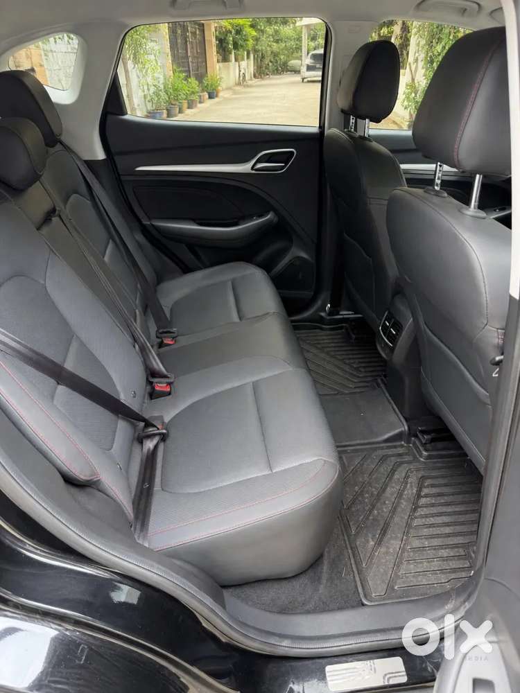 Mg Zs Ev, 2025, Electric