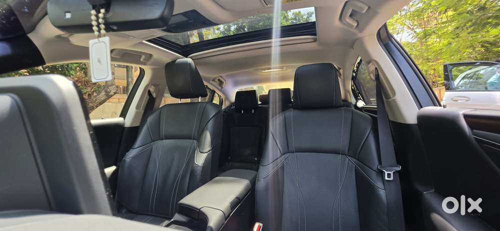 Lexus Es 300h Luxury, 2022, Cng & Hybrids