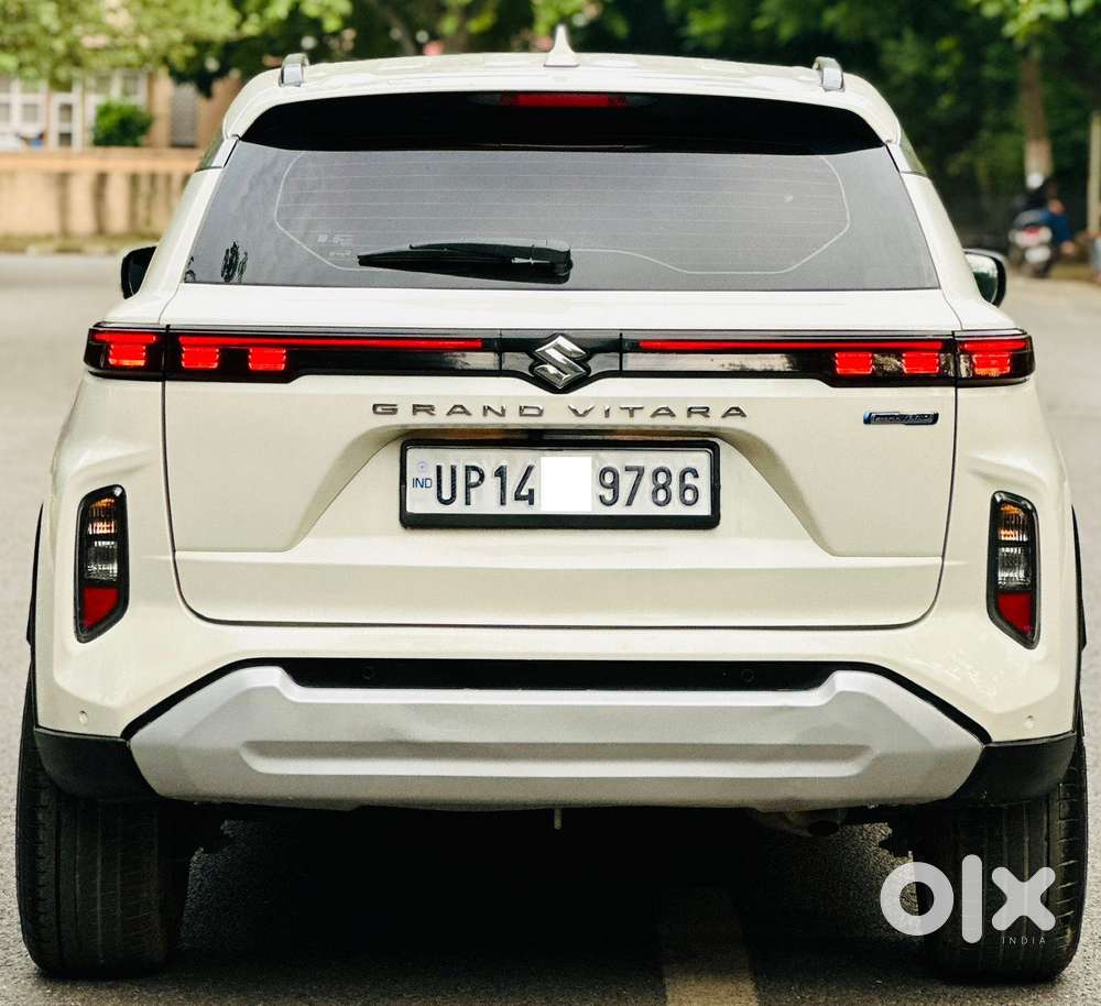 Maruti Suzuki Grand Vitara Smart Hybrid Alpha, 2024, Petrol