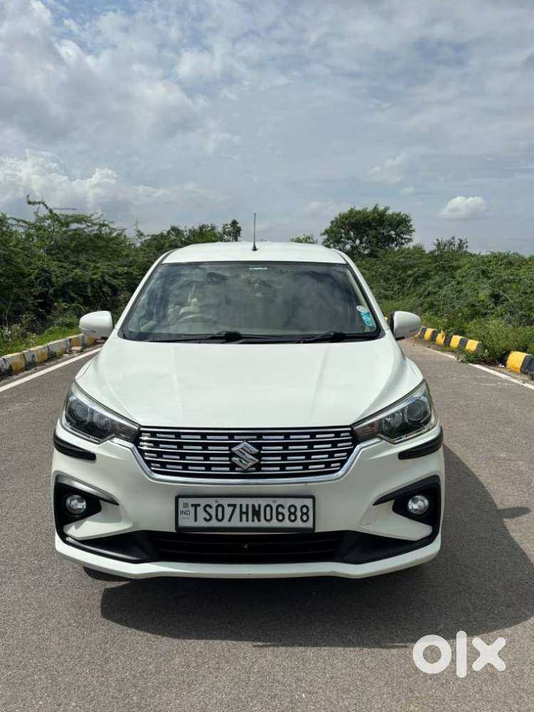 Maruti Suzuki Ertiga Zxi Shvs, 2020, Petrol