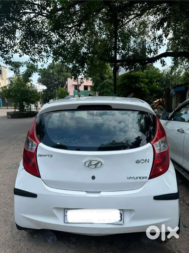 Hyundai Eon 2015 Variant