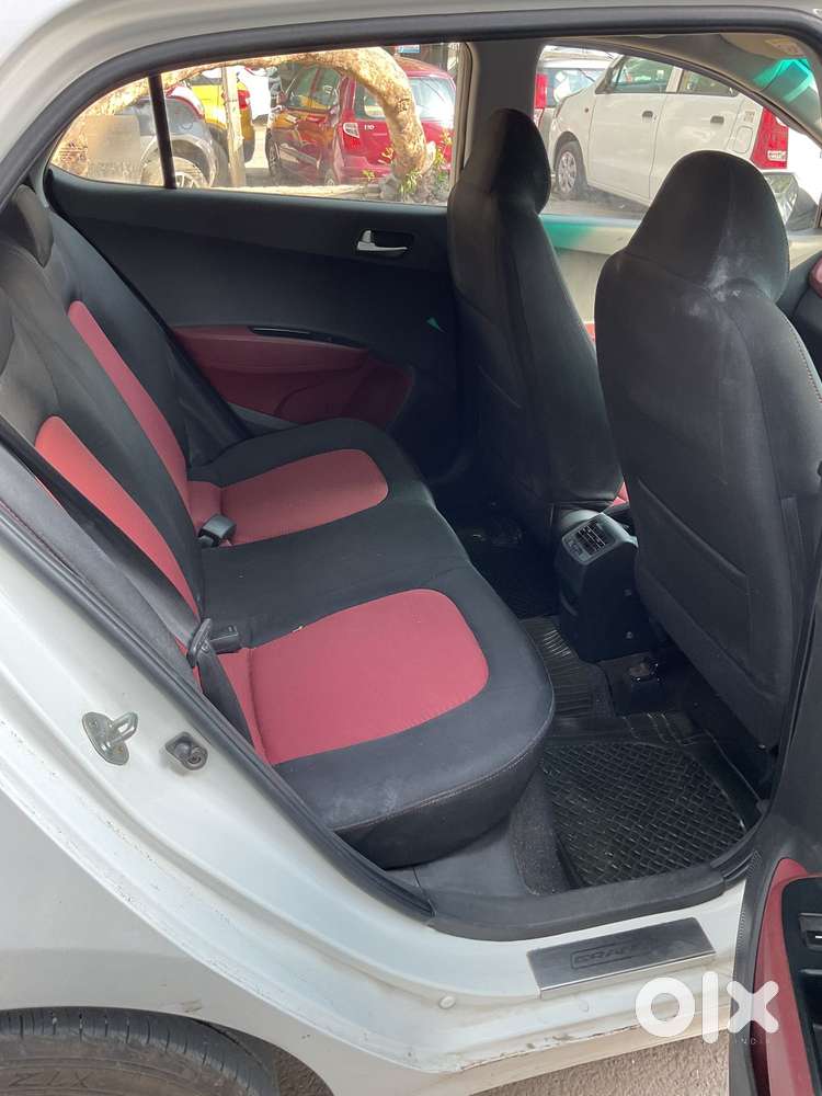 Hyundai I10 Sportz, 2016, Petrol