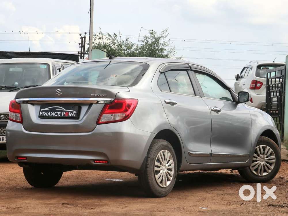 Maruti Suzuki Dzire 1.2 Vxi, 2022, Petrol