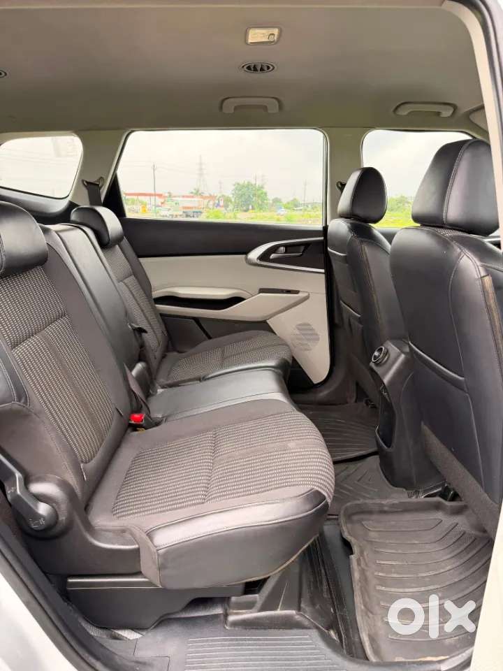 Kia Carens 1.5 Prestige 7 Str, 2022, Petrol