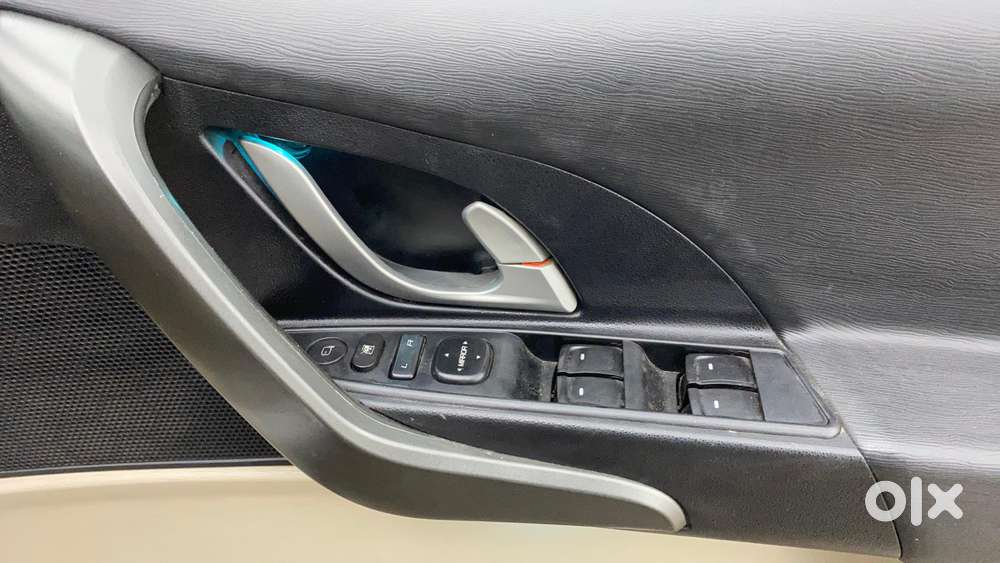 Mahindra Xuv500 W10 1.99 Mhawk, 2016, Diesel