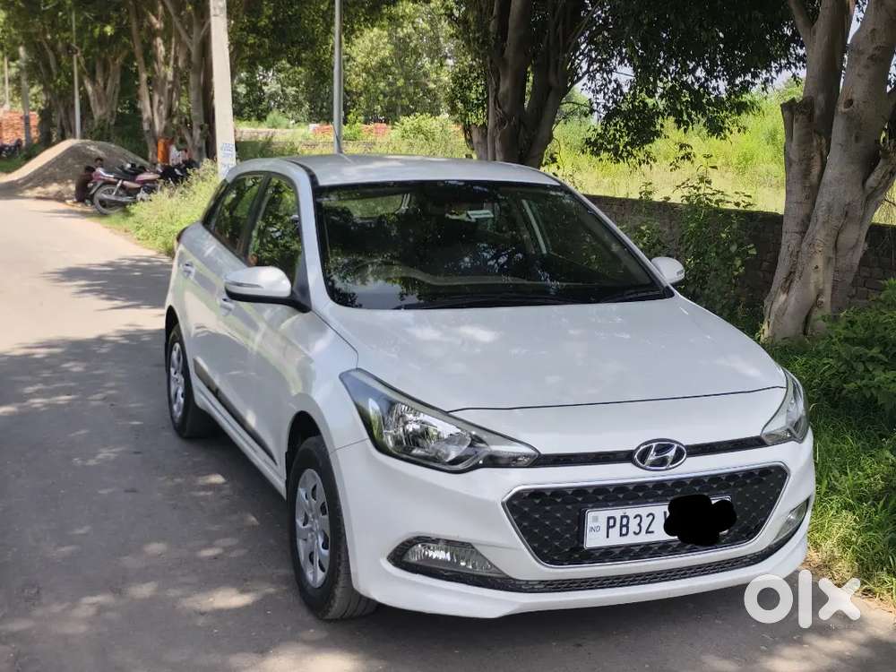 Hyundai I20 Sportz Petrol Reg November 2016