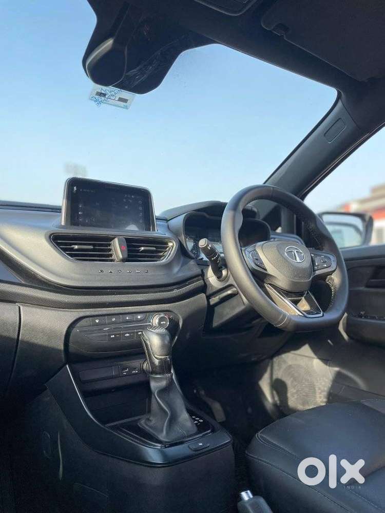 Tata Altroz 1.2 Xta Petrol Dct, 2024, Petrol