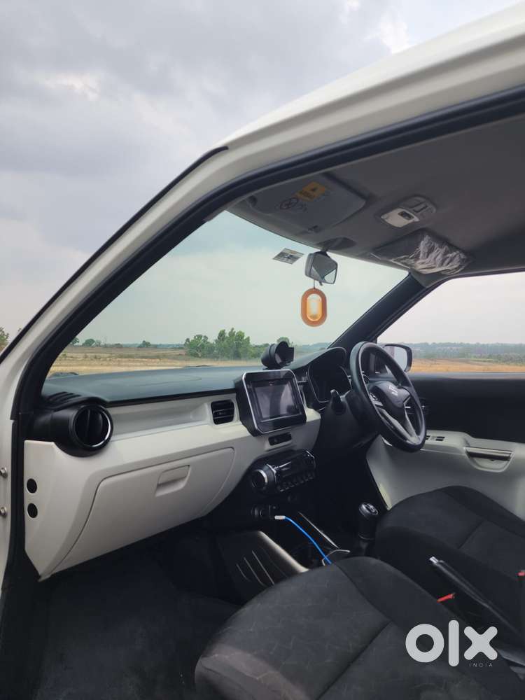 Maruti Suzuki Ignis 1.2 Alpha Mt Dual Tone, 2018, Diesel