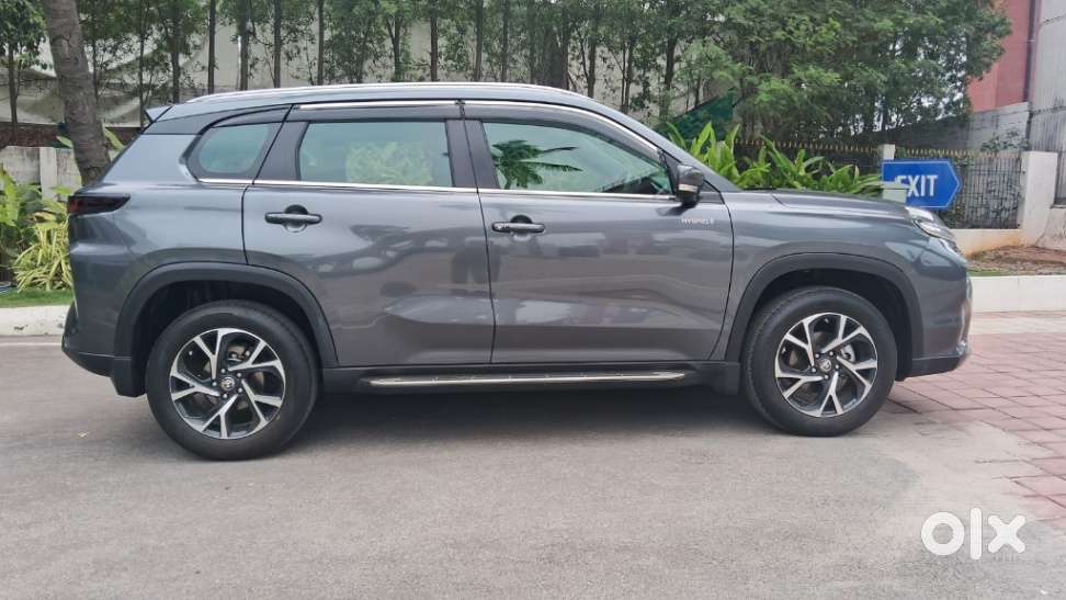 Toyota Urban Cruiser Hyryder 1.5 V Hybrid, 2024, Petrol