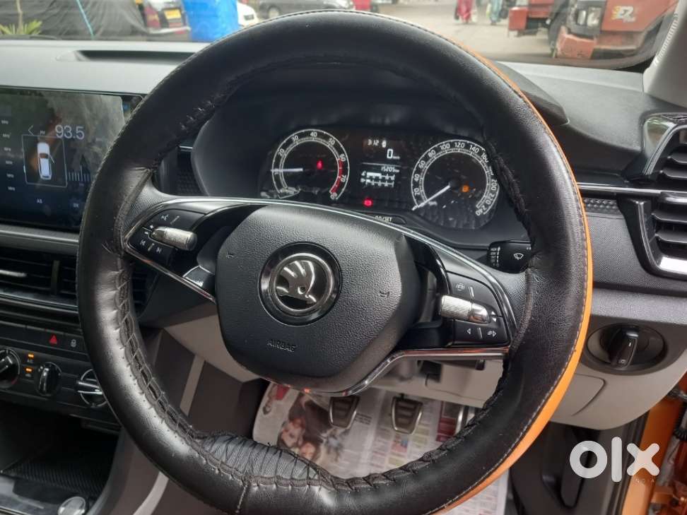 Skoda Kushaq Active 1.0 Tsi Mt, 2022, Petrol