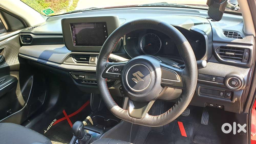 Maruti Suzuki Swift 1.2 Vxi (o), 2024, Petrol