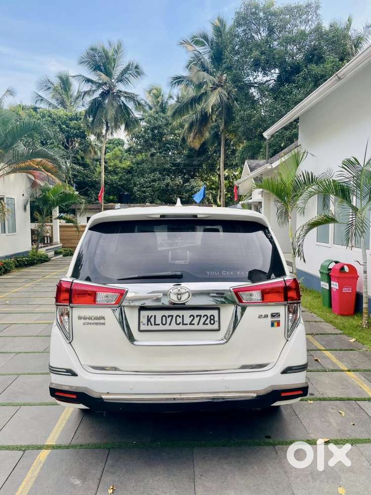 Toyota Innova Crysta 2.8 Zx At, 2017, Diesel