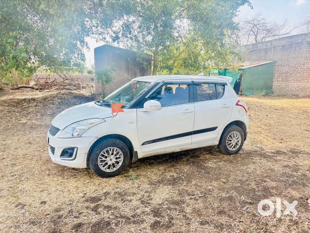 Maruti Suzuki Swift 2015 Cng & Hybrids Well Maintained