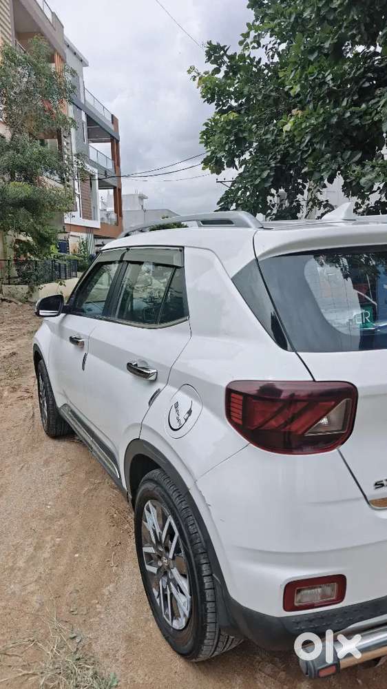 Hyundai Venue 2022 Diesel 1.5 Crdi Mt Sx