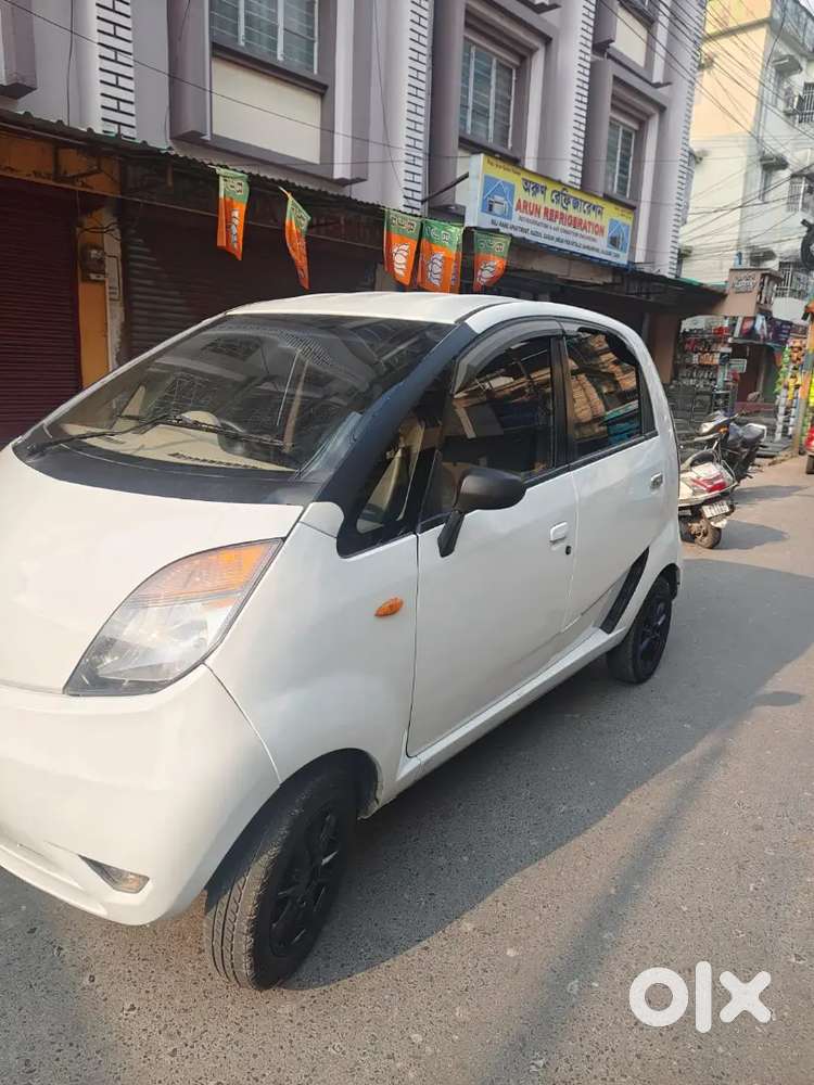 Tata Nano Lx 2012