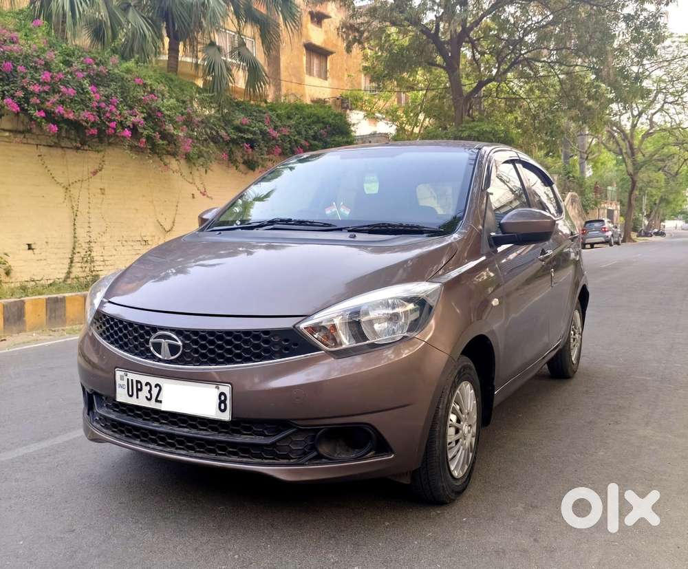 Tata Tiago, 2017, Petrol
