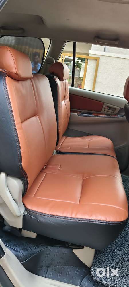 Toyota Innova 2.5 G (diesel) 8 Seater, 2012, Diesel