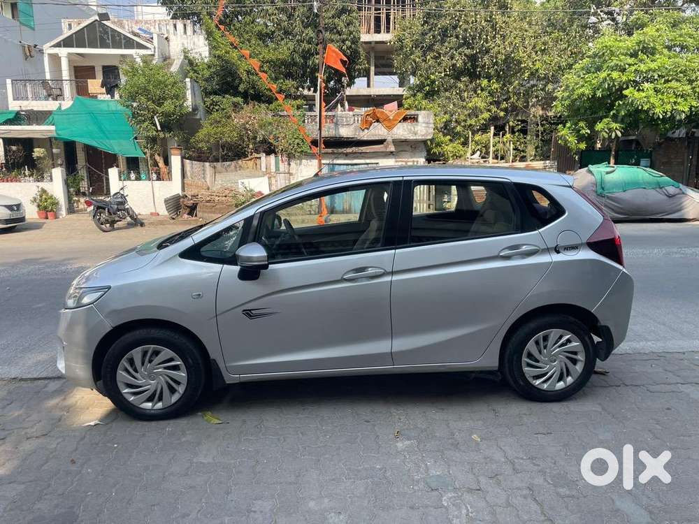 Honda Jazz 2016 Petrol 63500 Km Driven