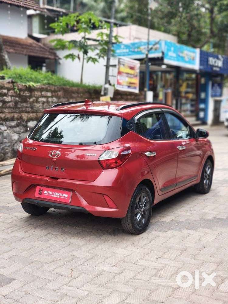 Hyundai Grand I10 Nios Sportz, 2022, Petrol