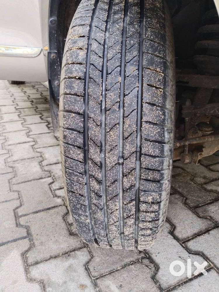 Toyota Innova Crysta 2.8 Gx At, 2017, Diesel