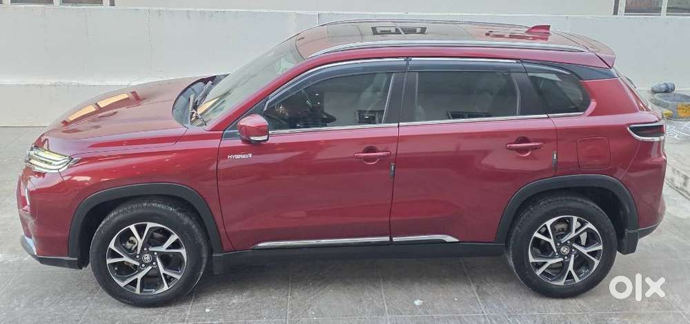 Toyota Urban Cruiser Hyryder 1.5 V Hybrid, 2023, Cng & Hybrids
