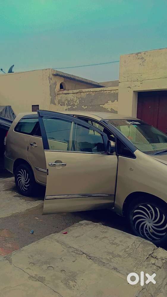 Toyota Innova 2011 Diesel