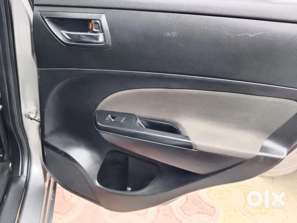 Maruti Suzuki Swift Vxi, 2015, Petrol