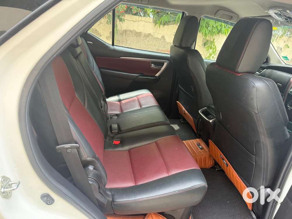 Toyota Fortuner Legender 4x2 At 2.8, 2021, Diesel