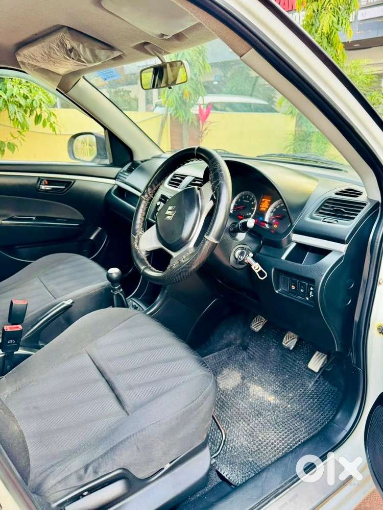 Maruti Suzuki Swift 1.2 Vxi (o), 2013, Petrol