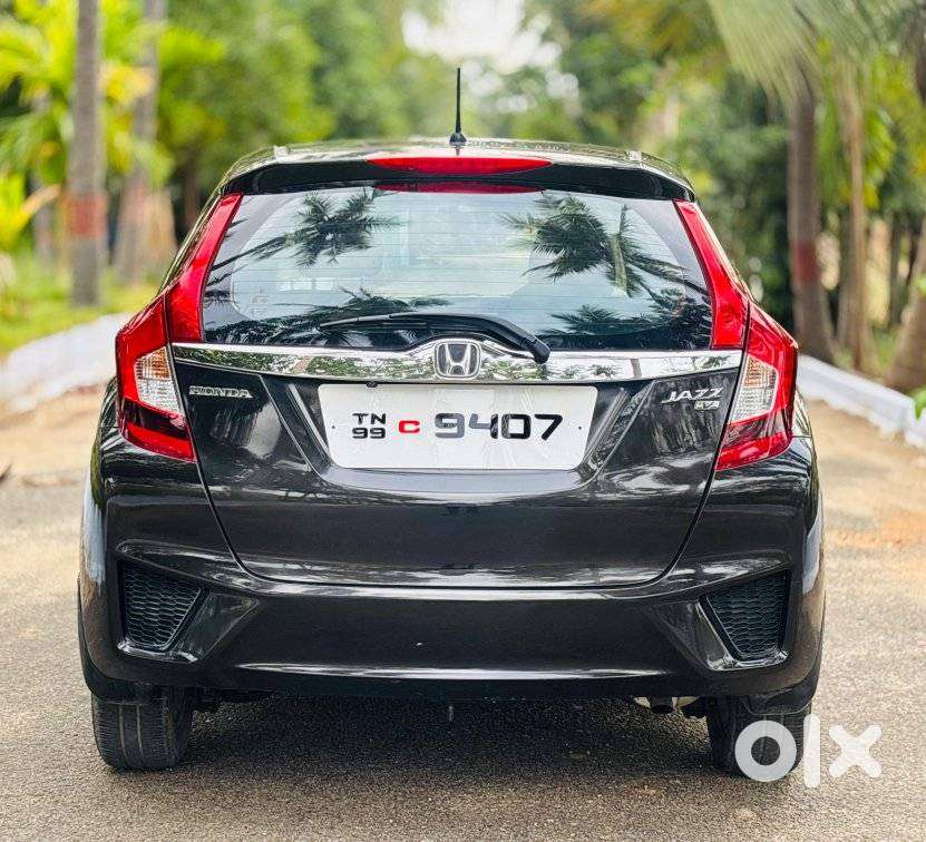 Honda Jazz 1.5 V I Dtec, 2015, Petrol