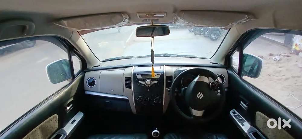 Maruti Suzuki Wagon R 2015 Petrol Well Maintained