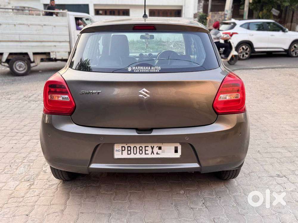 Maruti Suzuki Swift 1.2 Vxi (o), 2022, Petrol