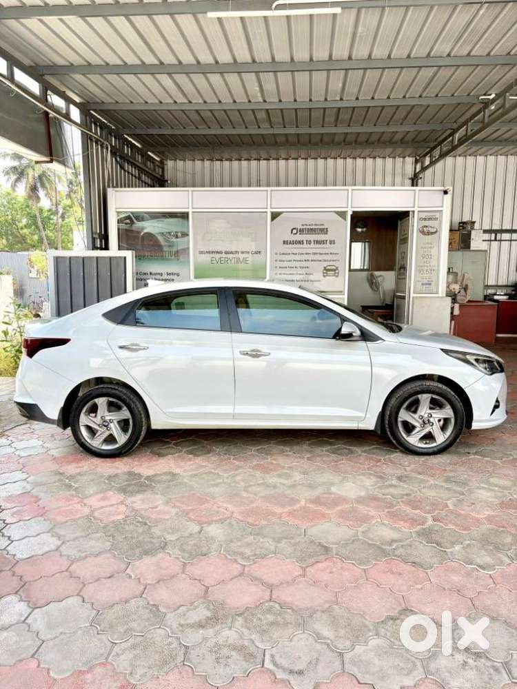 Hyundai Verna 1.5 Sx Petrol Mt, 2020, Petrol