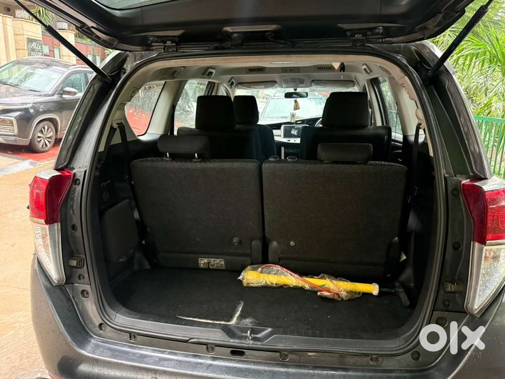 Toyota Innova Crysta 2018
