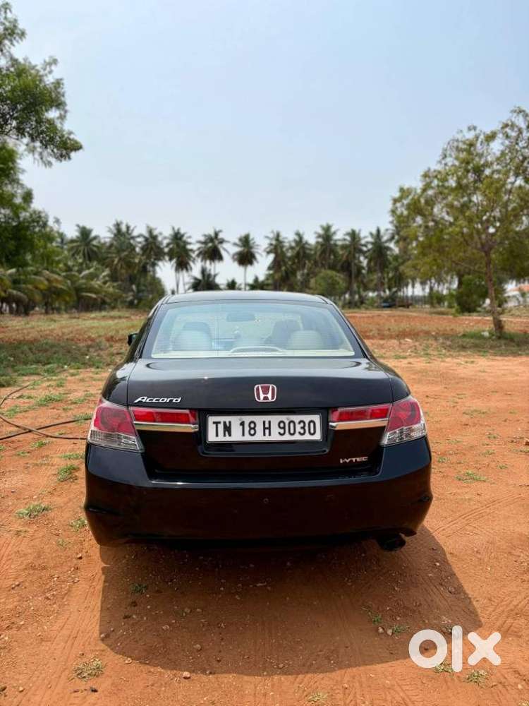 Honda Accord 2.4 Mt, 2011, Petrol
