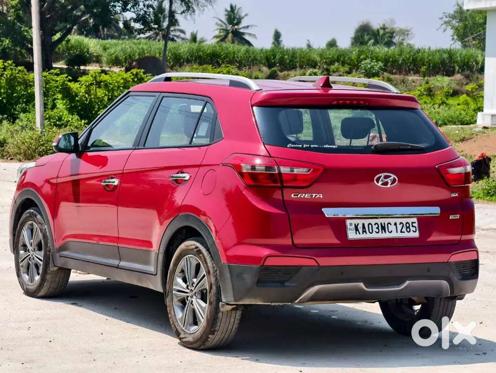 Hyundai Creta 2018 Diesel 6 Air Bag, Update Showroom Service,