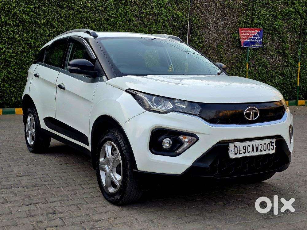 Tata Nexon 1.2 Revotron Xm Plus (s), 2021, Petrol