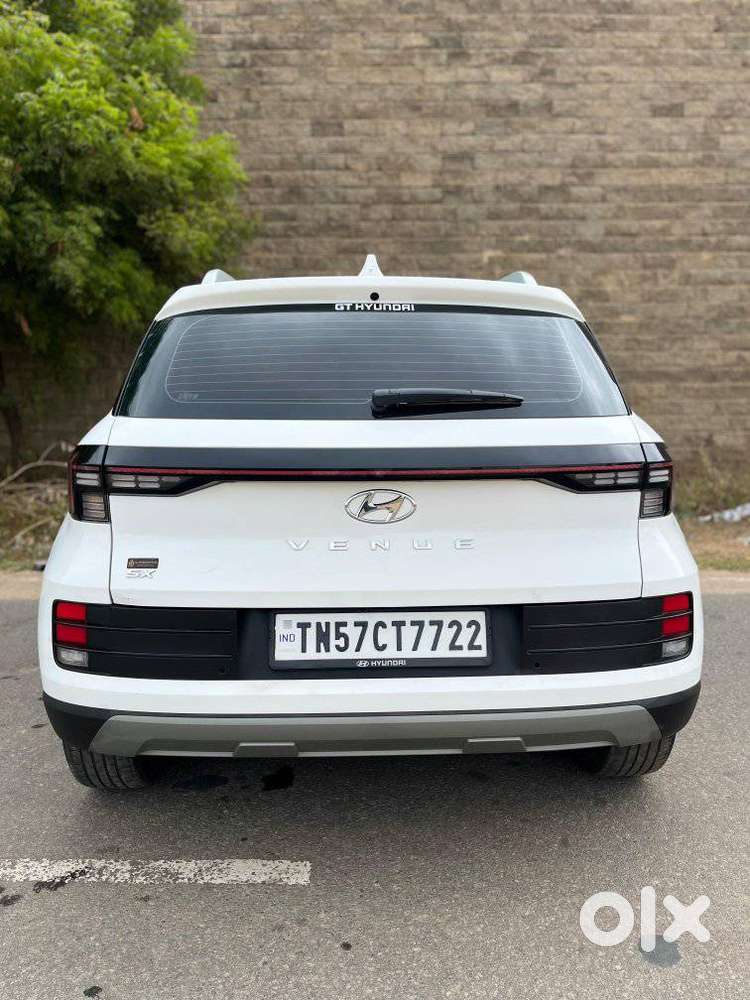 Hyundai Venue Sx Mt, 2025, Diesel