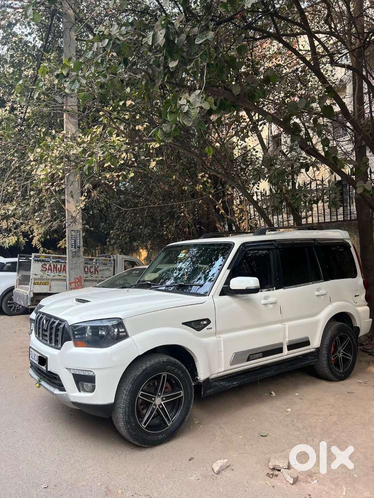 Both Key Available 1 Extra Key Top Model S11 Remote Key.