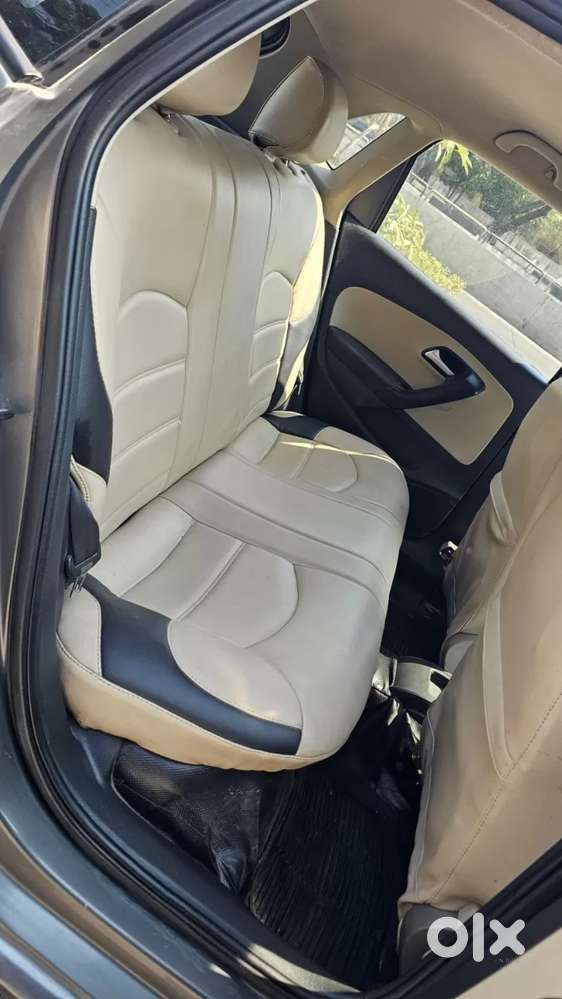 Volkswagen Polo Petrol Highline 1.2l, 2013, Petrol
