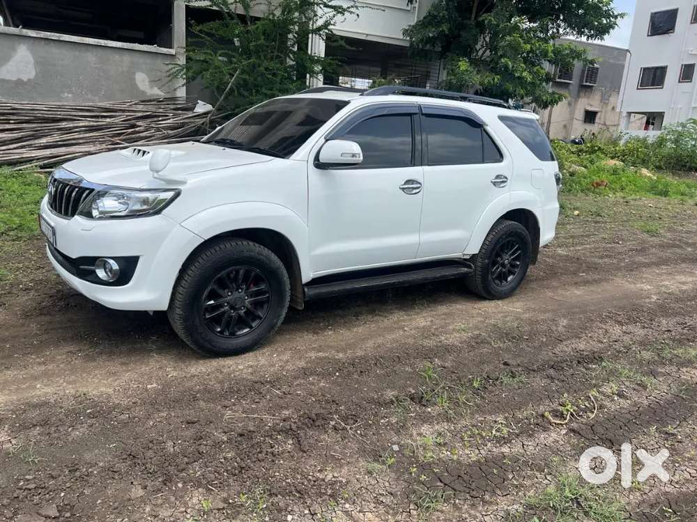 Toyota Fortuner 2012 Diesel Well Maintained