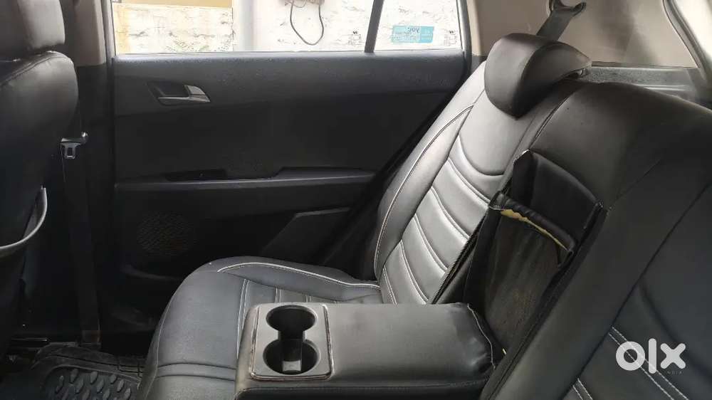 Family Badi Hogyi Hai 7 Seater Car Lena Hai Car Choti Pad Rhi Hai