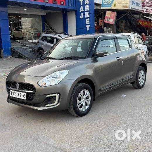 Maruti Suzuki Swift Vvt Vxi, 2021, Petrol