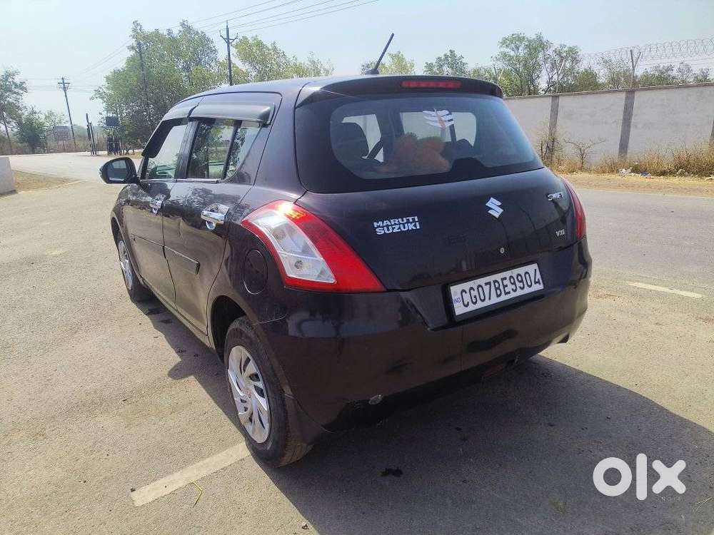 Maruti Suzuki Swift Vxi Optional, 2017, Petrol