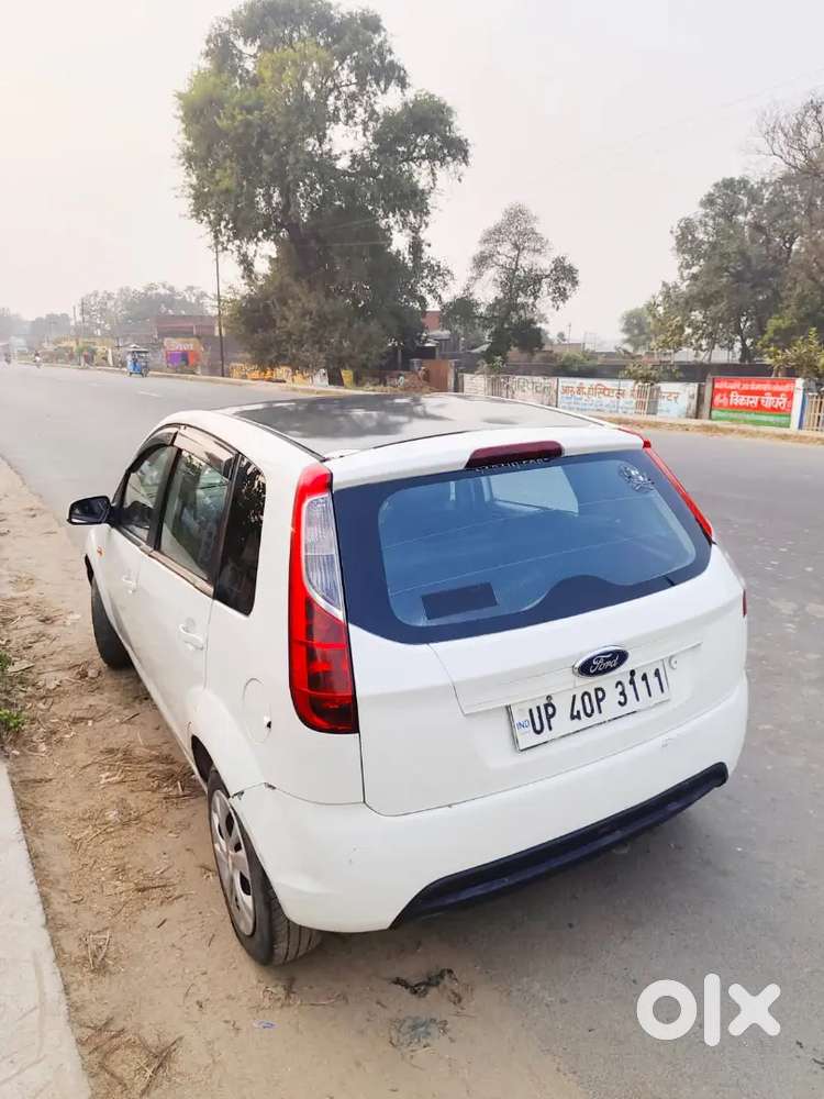 Ford Figo 2013 Diesel Manual 100000 Km Driven