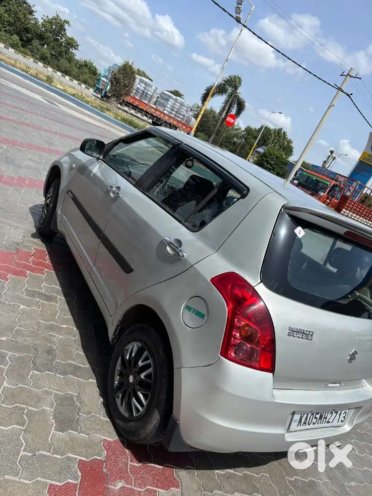 Maruti Suzuki Swift 2010