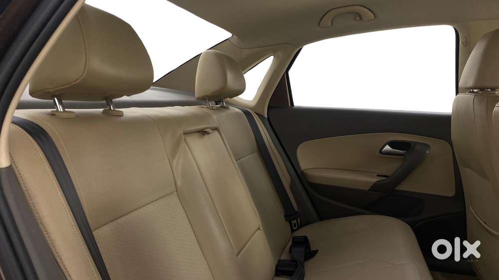 Volkswagen Vento 2010-2013 Petrol Highline At, 2015, Petrol