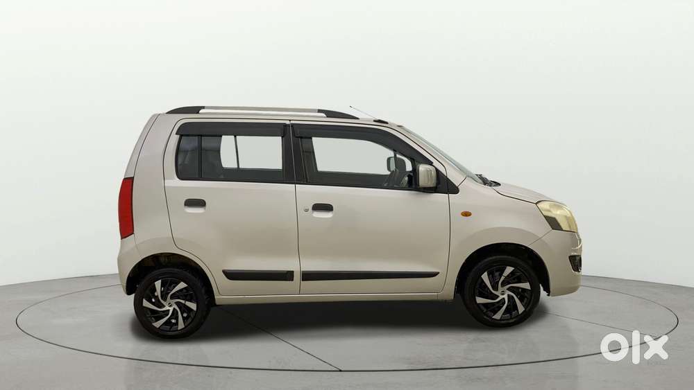 Maruti Suzuki Wagon R 1.0 Vxi, 2015, Cng & Hybrids