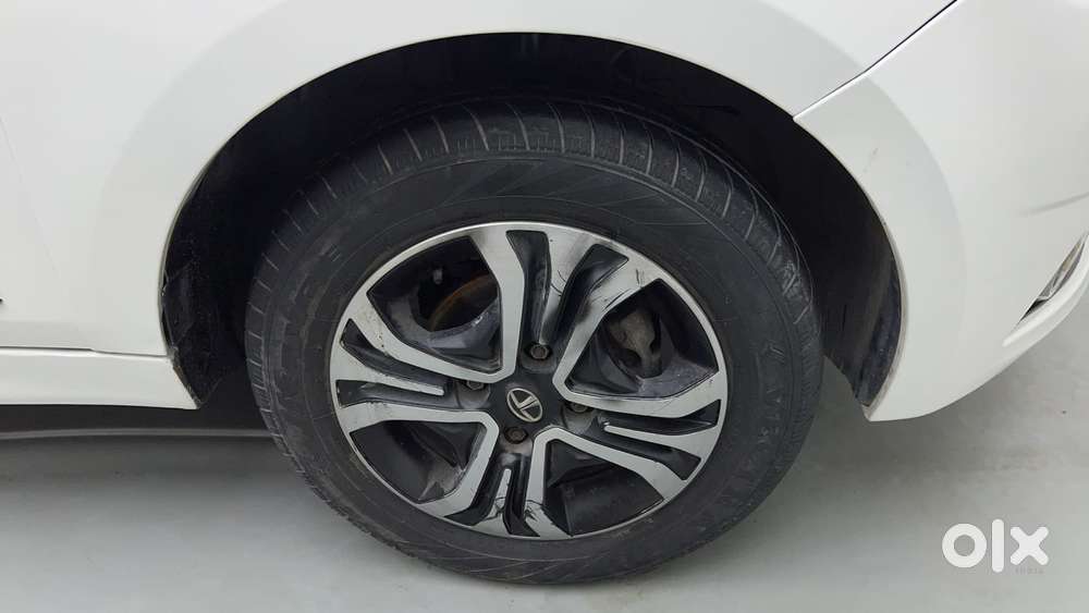 Tata Tiago 1.2 Revotron Xz Wo Alloy, 2018, Petrol