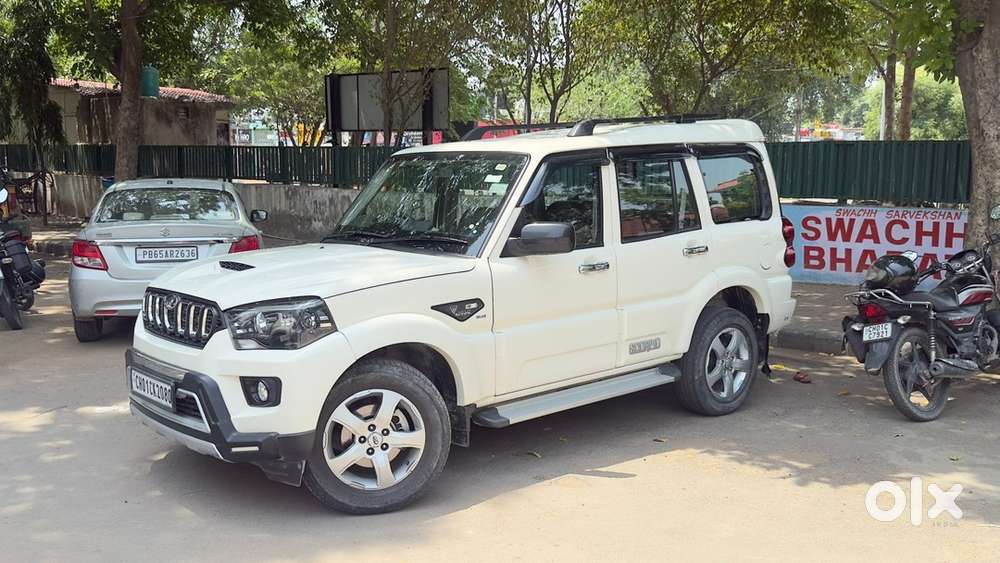 Mahindra Scorpio Classic 2022 Diesel Well Maintained